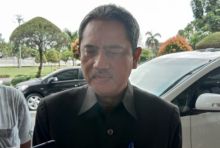 Sekdaprov Riau, Ahmad Hijazi