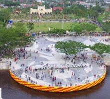 Wisatawan mulai padati objek wisata Istana Siak/lin