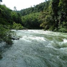 Arung jeram di Sungai Singingi/zar