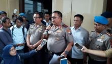 Kapolda Jatim Irjen Pol  Luki Hermawan menggelar konferensi pers terkait pengungkapan prostitusi online yang diduga melibatkan artis. Foto: int 