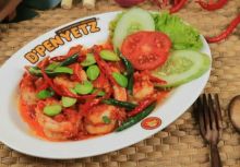 Beragam menu di D'Penyetz Pekanbaru/nof