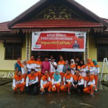 Gotong royong  Dalam rangka menyambut Hari Bhakti Imigrasi ke 69 /hari