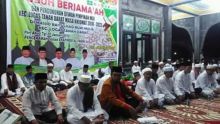 Salat Subuh berjamaah  di Kecamatan Logas Tanah Darat di Masjid Baitul Haq Desa Bumi Mulya/zar