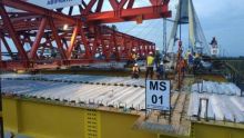 Jembatan Siak IV saat tahap pengerjaan