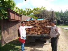 203 tual kayu olahan jenis bloti diamankan Polsek Ukui/ardi