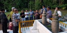 Rektor UIR ziarah ke makam Tuanku Tambusai