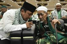 Ketum PPP Romy saat bersama Kiai Maimun (foto/int) 
