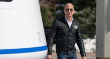 Jeff Bezos 