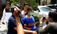 Vanessa Angel hingga kini masih ditahan di Polda Jatim. Foto: int 