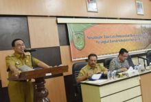 HM Wardan saat membuka kegiatan Sosialisasi Tata Cara Penyusunan Rencana Strategis Perangkat Daerah Kabupaten Inhil/ADV