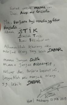 Surat Ahmad Dhani kepada sang ibunda, yang upload Mulan Jameela. Foto: int 