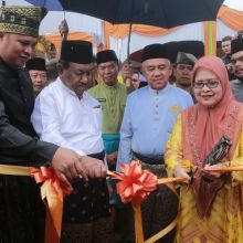 Peresmian Jembatan Siak IV oleh gubernur Riau bersama Pimpinan DPRD Riau