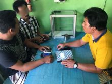 Polisi amankan bandar dan tukang rekap judi togel di Simpang Bunut Jalan Lintas Timur Pangkalan Kuras,/ardi