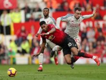 Laga antara MU versus Liverpool malam ini yang berakhir dengan skor imbang 0-0. Foto: int 