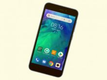 Redmi Go hadir dengan prosesor Qualcomm Snapdragon 425 Quad-core. 