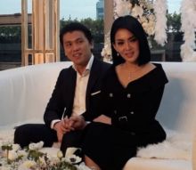 Reino Barack dan Syahrini. 