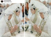 Syahrini dan Reino Barack kompak bagikan foto akad (foto/instagram) 