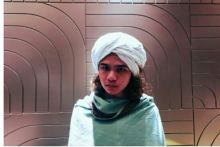 Dul Jaelani memakai sorban (foto/instagram) 