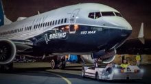 Boeing seri 737 merupakan pesawat paling laku yang pernah diproduksi Boeing. Saat ini produsen pesawat asal AS itu terancam rugi besar, setelah seluruh 737 Max bakal dikandangkan. Foto: int