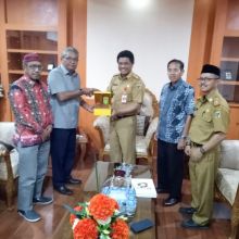 Pemerintah Kabupaten Inhil menyerahkan bantuan senilai Rp146.328.000, bagi warga di Sulawesi Tengah/ADV