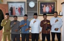 Pejuang Subuh Tembilahan Inhil Bersilaturrahmi ke Kediaman Bupati Indragiri Hilir/rgo