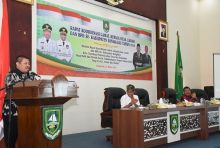 Bupati Bengkalis Amril Mukminin saat membuka rakor/hari