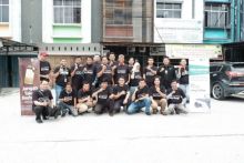 Foto bersama Dhompet Dhuafa Riau dengan media di Riau