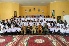 Bupati Siak Alfedri melantik Anggota Badan Permusyawaratan Kampung (BAPEKAM) di 7 Kampung se-Kecamatan Koto Gasib/lin