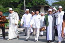 Gubri H Syamsuar bersama Bupati Siak H Alfedri saat menghadiri acara Haul Sultan Siak/lin