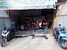 Ngabuburit komunitas motor matic Yamaha ke Panti Asuhan Darul Ilmi