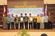 Pemerintah Kabupaten Siak tercatat untuk kedelapan kalinya menerima Opini Wajar Tanpa Pengecualian (WTP) /lin