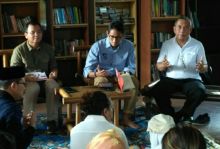 Sandiaga Uno bedah buku berjudul Hikayat Suara-suara di Purna MTQ Pekanbaru (foto/riki)