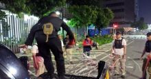 Pagar kawat di depan Gedung Bawaslu yang dirusak massa yang menggelar aksi pada Selasa malam tadi. Foto: int 