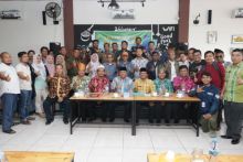 Foto bersama usai halal bihalal/lin