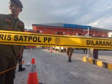 Hotel MBC Pekanbaru dan DNA FUN disegel Satpol PP Pekanbaru (foto/int)