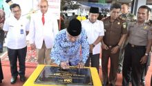 Bupati Inhil, HM Wardan meresmikan pengoperasian Rumah Sakit 3 M Plus /ADV