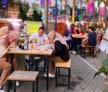 Suasana Nongki Park Mall Pekanbaru