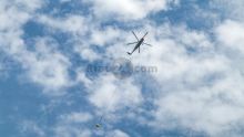 Helikopter terbang di langit Kota Pekanbaru (foto/int)