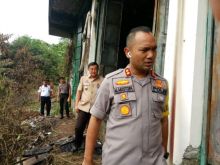  Wakil Bupati Kuantan Singingi, H. Halim bersama Kapolre s AKBP Muhammad Mustofa, S.Ik. M.Si  meninjau gudang arsip/zar