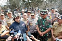 Menteri LHK Siti Nurbaya Bakar ketika turun langsung ke TNTN Kabupaten Pelalawan