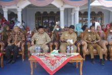 Bupati Siak Alfedri dalam acara Deklarasi Stop Buang Air Besar Sembarangan (SBABS) di Kampung Sialang Palas/lin