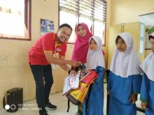 LAZISMU kembali menyalurkan hasil pengalangan donasi konsumen Alfamart./IST