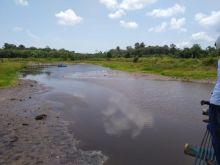 Kondisi waduk yang kering selama musim kemarau/hari