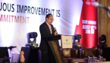 Chief Executive Officer Eka Hospital Pekanbaru, Romi Jaya Saputra saat memberikan kata sambutan di Client Gathering Eka Hospital Pekanbaru 
