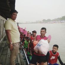 Andi Putra usai memberikan motivasi kepada sejumlah jalur di Tepian Narosa/ist