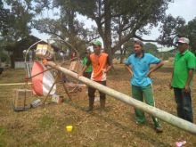 Batang pinang sudah disiapkan panitia lomba