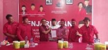 Mantan Ketua DPRD Pelalawan H Nasaruddin, SH MH mendaftarkan diri sebagai Bakal Calon Bupati Pelalawan/ardi