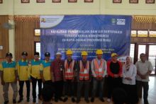 Pembekalan dan uji sertifikasi di Kota Dumai./dik