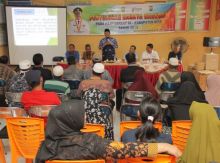 Bupati Siak Alfedri membuka secara resmi kegiatan penyuluhan bahaya narkoba bagi masyarakat/lin
