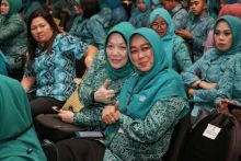 Ketua Tim Penggerak Pemberdayaan Kesejahteraan Keluarga (TP-PKK) Kabupaten Siak Dra Rasidah Alfedri, mengikuti Jambore Nasional Kader PKK (foto/istimewa)